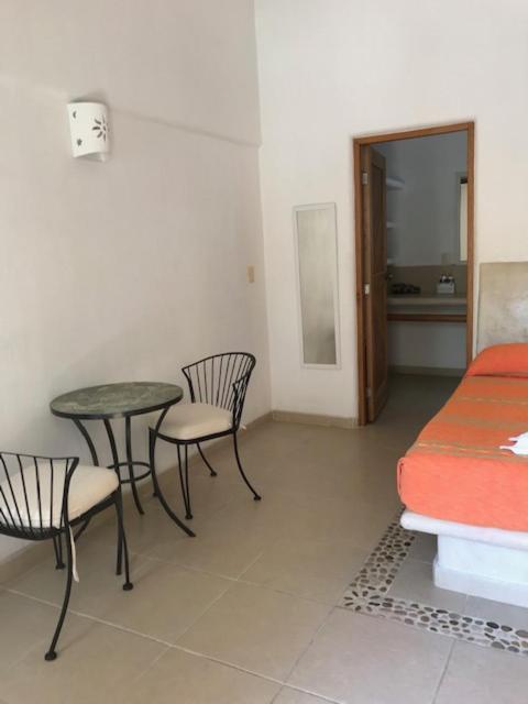 Villas Naomi Сиуатанехо Екстериор снимка