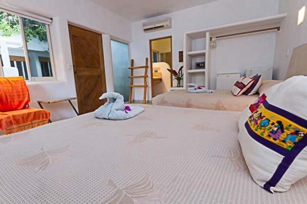 Villas Naomi Сиуатанехо Екстериор снимка